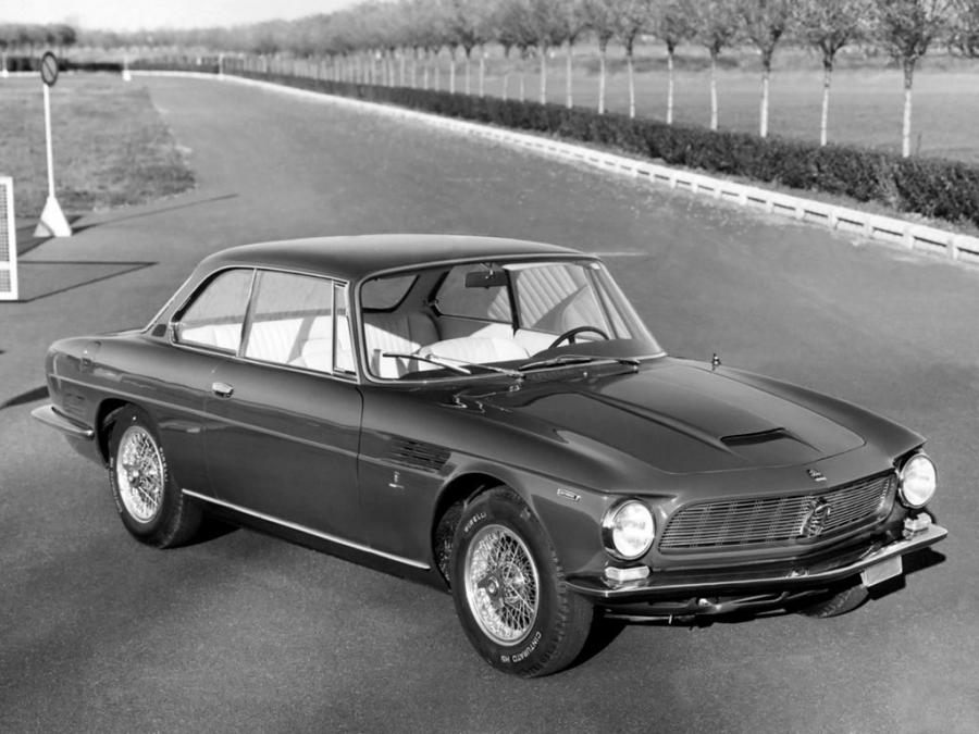  Iso Rivolta GT 1962 года  (фото 2 из 10)
